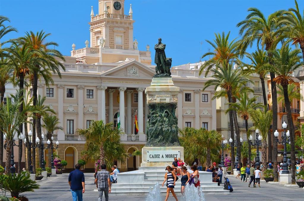 Pension Las Cuatro Naciones Cadiz Exterior photo